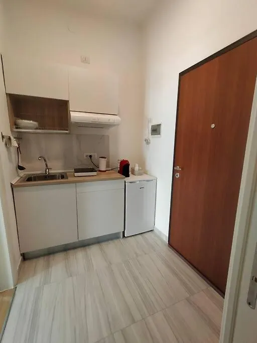 Aura Apartment 巴里