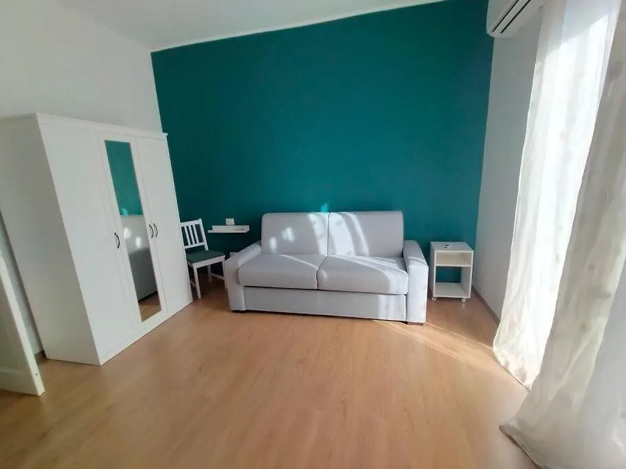 Aura Apartment 巴里 0*,  意大利